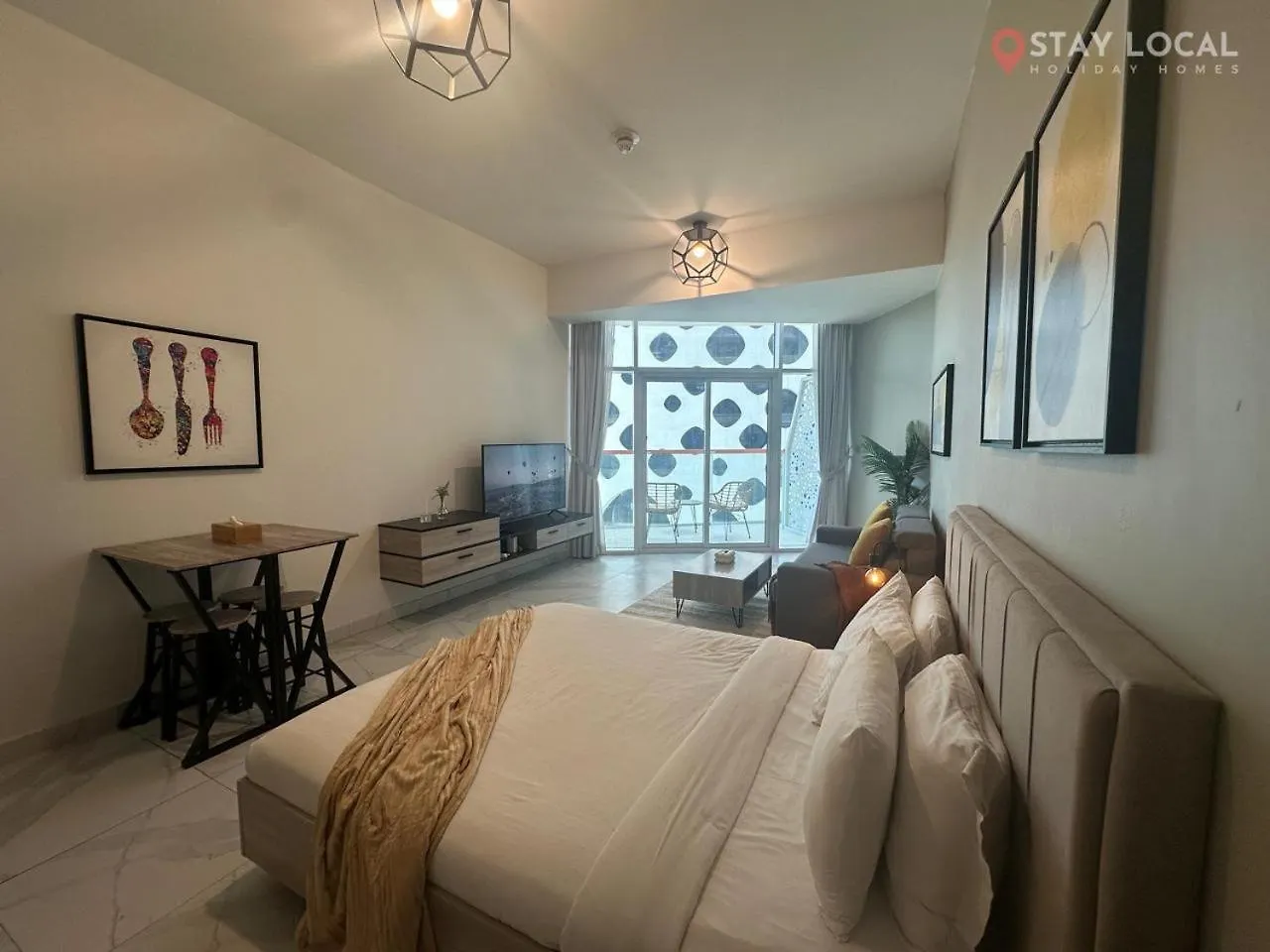 Uptown Getaway Charming Studio With Canal Burj & View Ντουμπάι Διαμέρισμα